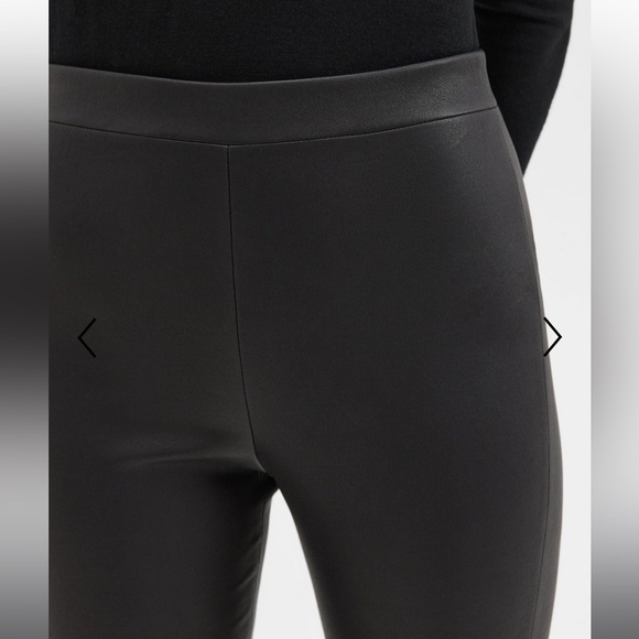 Theory • Leather High-Waist Legging • High rise legging size 4 - Picture 9 of 12